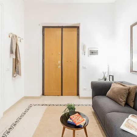 Luxury Spagna Apartamento *