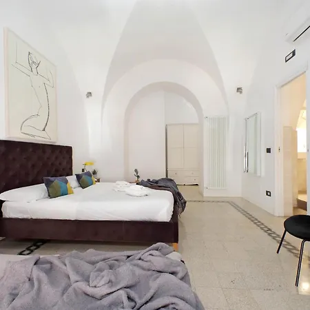 奢华斯帕尼亚公寓