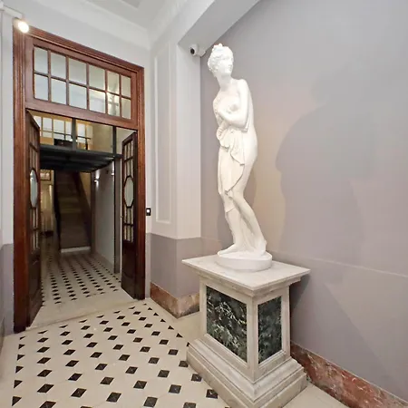 奢华斯帕尼亚公寓 公寓 *